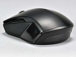 画像ギャラリー No.015のサムネイル画像 / ROCCATのゲーマー向けマウス「Pyra Wired＆Wireless」レビュー。ワイヤレスとワイヤードの2製品が用意された小型モデルの実力を見る
