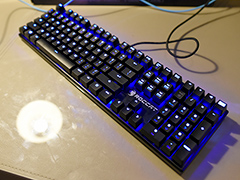 ［COMPUTEX］ROCCATの新作キーボードは「フルキー仕様のまま，極限まで小さく」がコンセプト。E3ではさらなる新製品が