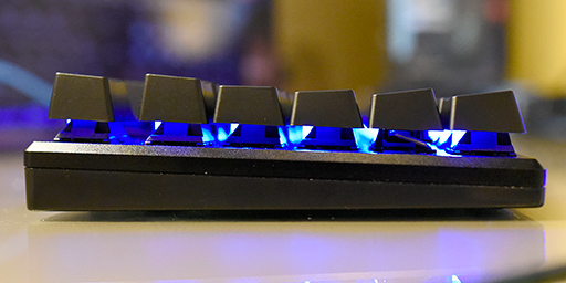 画像ギャラリー No.006のサムネイル画像 / ［COMPUTEX］ROCCATの新作キーボードは「フルキー仕様のまま，極限まで小さく」がコンセプト。E3ではさらなる新製品が