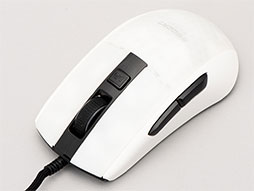 画像ギャラリー No.039のサムネイル画像 / 【PR】重量約68gのROCCAT製軽量マウス「Burst Pro」は,軽いだけでなくゲーマー向けマウスのトレンドを押さえた優れたマウスだ