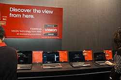 画像ギャラリー No.013のサムネイル画像 / ［COMPUTEX］AMD，ノートPC用の外付けMobility HD 5870を披露。Radeonベースの3D立体視環境も
