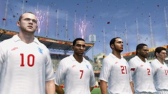 画像ギャラリー No.001のサムネイル画像 / 5月13日発売の「2010 FIFA ワールドカップ 南アフリカ大会」に搭載された，“もう一つのワールドカップ”を体験できる新機能って？