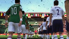 画像ギャラリー No.010のサムネイル画像 / 「2010 FIFA ワールドカップ 南アフリカ大会」の発表会が開催。ベッキー・クルーエルの“可愛いにもほどがある”ゴールパフォーマンスも