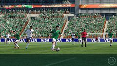 画像ギャラリー No.024のサムネイル画像 / 「2010 FIFA ワールドカップ 南アフリカ大会」の発表会が開催。ベッキー・クルーエルの“可愛いにもほどがある”ゴールパフォーマンスも