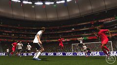 画像ギャラリー No.027のサムネイル画像 / 「2010 FIFA ワールドカップ 南アフリカ大会」の発表会が開催。ベッキー・クルーエルの“可愛いにもほどがある”ゴールパフォーマンスも