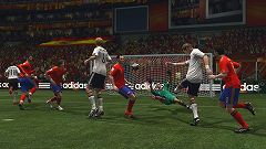 画像ギャラリー No.046のサムネイル画像 / 「2010 FIFA ワールドカップ 南アフリカ大会」の発表会が開催。ベッキー・クルーエルの“可愛いにもほどがある”ゴールパフォーマンスも
