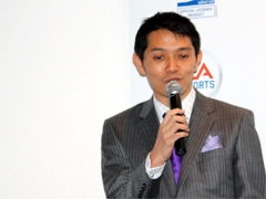 画像ギャラリー No.065のサムネイル画像 / 「2010 FIFA ワールドカップ 南アフリカ大会」の発表会が開催。ベッキー・クルーエルの“可愛いにもほどがある”ゴールパフォーマンスも
