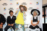 画像ギャラリー No.067のサムネイル画像 / 「2010 FIFA ワールドカップ 南アフリカ大会」の発表会が開催。ベッキー・クルーエルの“可愛いにもほどがある”ゴールパフォーマンスも