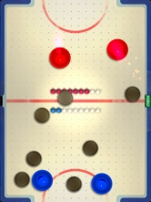 画像ギャラリー No.006のサムネイル画像 / iPadでエアホッケー。「4 Strikers Hockey」，最大4人での対戦可