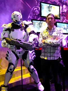 画像ギャラリー No.011のサムネイル画像 / ［E3 2010］シングル専用だから実現できた超絶クオリティ。「VANQUISH」プレイアブルデモ体験レポート＆三上真司氏ショートインタビュー