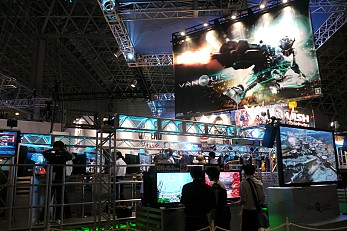 画像ギャラリー No.029のサムネイル画像 / ［TGS 2010］「VANQUISH」「クロヒョウ 龍が如く新章」などビッグタイトルが試遊可能。セガブースの出展情報をお届け