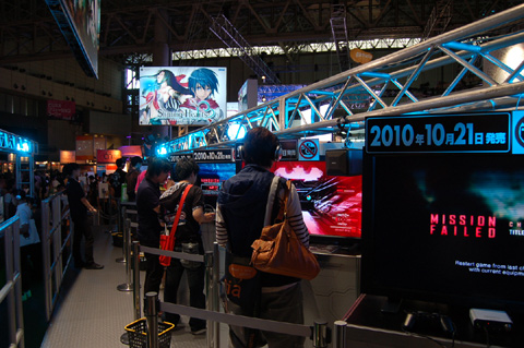 画像ギャラリー No.001のサムネイル画像 / ［TGS 2010］「VANQUISH」，TGS出展バージョンでのみプレイできたステージ2種類のプレイムービー