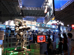 画像ギャラリー No.002のサムネイル画像 / ［TGS 2010］とにかく丁寧に作りこんであるTPS「VANQUISH」のTGSバージョンをプレイ。体験版とは異なる2ステージの演出は，格好良すぎるにもほどがある