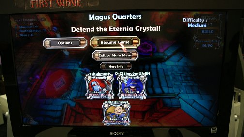 画像ギャラリー No.004のサムネイル画像 / ［GDC 2011］PC版とPS3版，そしてAndroid版のクロスプラットフォームマルチプレイが実現。タワーディフェンスとアクションRPGを組み合わせた作品「Dungeon Defenders」