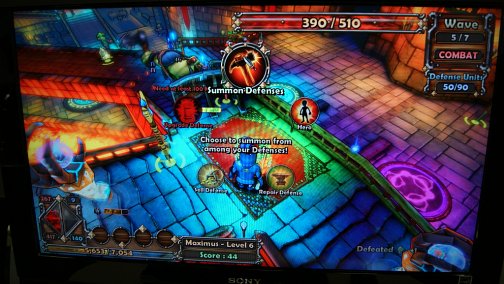画像ギャラリー No.005のサムネイル画像 / ［GDC 2011］PC版とPS3版，そしてAndroid版のクロスプラットフォームマルチプレイが実現。タワーディフェンスとアクションRPGを組み合わせた作品「Dungeon Defenders」