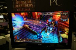 画像ギャラリー No.006のサムネイル画像 / ［GDC 2011］PC版とPS3版，そしてAndroid版のクロスプラットフォームマルチプレイが実現。タワーディフェンスとアクションRPGを組み合わせた作品「Dungeon Defenders」
