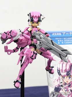画像ギャラリー No.005のサムネイル画像 / キャラものフィギュアからエアガンまで多種多様な“模型”が集まった「第27回ミヤザワ『秋の商売繁盛応援セール』」イベントレポート