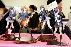 画像ギャラリー No.035のサムネイル画像 / キャラものフィギュアからエアガンまで多種多様な“模型”が集まった「第27回ミヤザワ『秋の商売繁盛応援セール』」イベントレポート