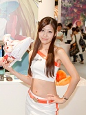 画像ギャラリー No.077のサムネイル画像 / ［TGS 2010］キャバ嬢，国際的映画女優から水着まで。過去最大規模（当社比）でお届けするTGSコンパニオン写真集を掲載
