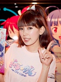 画像ギャラリー No.118のサムネイル画像 / ［TGS 2010］キャバ嬢，国際的映画女優から水着まで。過去最大規模（当社比）でお届けするTGSコンパニオン写真集を掲載