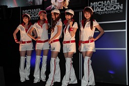 画像ギャラリー No.401のサムネイル画像 / ［TGS 2010］キャバ嬢，国際的映画女優から水着まで。過去最大規模（当社比）でお届けするTGSコンパニオン写真集を掲載