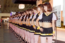 画像ギャラリー No.404のサムネイル画像 / ［TGS 2010］キャバ嬢，国際的映画女優から水着まで。過去最大規模（当社比）でお届けするTGSコンパニオン写真集を掲載