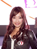 画像ギャラリー No.415のサムネイル画像 / ［TGS 2010］キャバ嬢，国際的映画女優から水着まで。過去最大規模（当社比）でお届けするTGSコンパニオン写真集を掲載