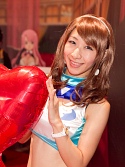 画像ギャラリー No.490のサムネイル画像 / ［TGS 2010］キャバ嬢，国際的映画女優から水着まで。過去最大規模（当社比）でお届けするTGSコンパニオン写真集を掲載