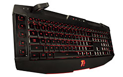 画像ギャラリー No.004のサムネイル画像 / Thermaltakeのゲーマー向けブランド「Tt eSPORTS」担当者に聞くその戦略〜一般＆プロゲーマー用の2ラインナップで勝負