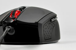 画像ギャラリー No.010のサムネイル画像 / Thermaltakeのゲーマー向けマウス第1弾「Tt eSPORTS BLACK」レビュー。かぶせ持ち派なら選択肢になるか