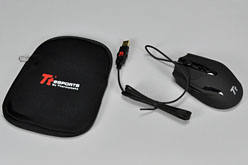画像ギャラリー No.029のサムネイル画像 / Thermaltakeのゲーマー向けマウス第1弾「Tt eSPORTS BLACK」レビュー。かぶせ持ち派なら選択肢になるか