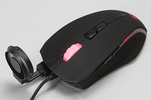 画像ギャラリー No.002のサムネイル画像 / ［COMPUTEX］Tt eSPORTSからまさかの“冷却ファン付きマウス”が登場。展示に先駆けて製品写真を撮影してみた