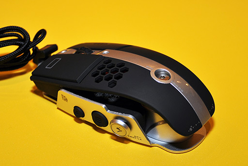 画像ギャラリー No.003のサムネイル画像 / ［COMPUTEX］ThermaltakeとBMW Designworks USAコラボの「Level 10 M Mouse」が登場