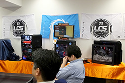 画像ギャラリー No.013のサムネイル画像 / Tt eSPORTS,フルカラーLED搭載のゲーマー向けキーボード「POSEIDON Z RGB」を国内初披露。7月発売で想定売価は1万3000円程度に
