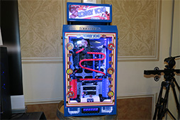 画像ギャラリー No.002のサムネイル画像 / ［CES 2017］正式発表前のゲーマー向けキーボードを複数目撃。Thermaltakeブースレポート