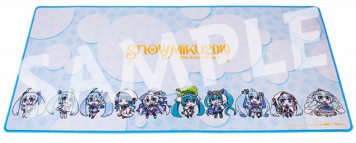 画像ギャラリー No.004のサムネイル画像 / 初音ミクデザインの光るマウスパッドがツクモ各店で3月9日発売