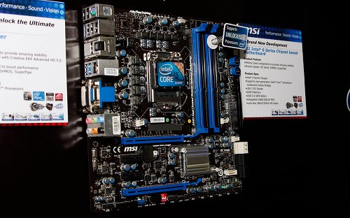画像ギャラリー No.002のサムネイル画像 / ［COMPUTEX］Sandy Bridge対応のIntel 6マザーボードを各社が展示