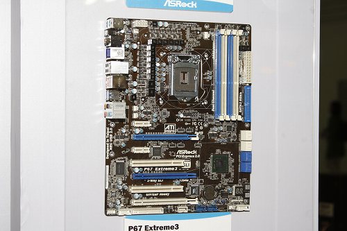 画像ギャラリー No.010のサムネイル画像 / ［COMPUTEX］Sandy Bridge対応のIntel 6マザーボードを各社が展示