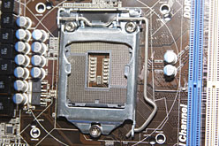 画像ギャラリー No.012のサムネイル画像 / ［COMPUTEX］Sandy Bridge対応のIntel 6マザーボードを各社が展示