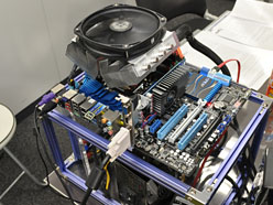 画像ギャラリー No.002のサムネイル画像 / ASUS，Sandy Bridgeに対応したP67＆H67マザーの情報を公開。次世代R.O.G.モデルの予告も