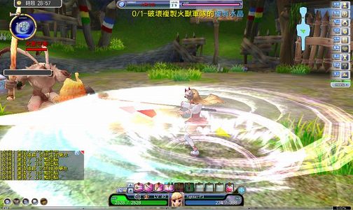 画像ギャラリー No.020のサムネイル画像 / ［TGS 2010］ガマニアデジタルエンターテインメントブースの速報をお届け。今年は新作オンラインゲームが一挙8タイトル出展