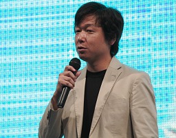 画像ギャラリー No.003のサムネイル画像 / ［TGS 2010］Gamaniaプレスカンファレンス「ガマニア グローバル展開とその戦略」＆ジョン・ウー氏とペース・ウーさんも登場した発表会詳報