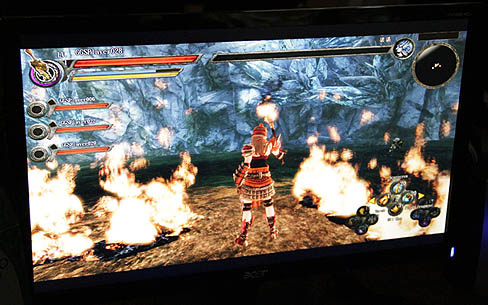 画像ギャラリー No.004のサムネイル画像 / 「Core Blaze」のプレイレポートを掲載。世界初のプレイアブル展示となる本作は，3Dアクションとしての根幹部分がしっかり練り込まれている印象