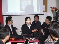 画像ギャラリー No.009のサムネイル画像 / ゲームプランナー/大学教授の米光一成氏が聞き手となるトークイベント「粒谷区立ツブヤ大学レギュラー講座『GaMe』」1時限目を受講してきた