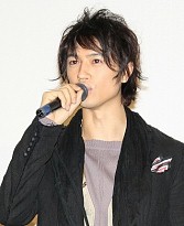 画像ギャラリー No.003のサムネイル画像 / セガの名越氏も熱い思い入れを語った! DVD「クロヒョウ 龍が如く新章」発売記念トークショーレポート