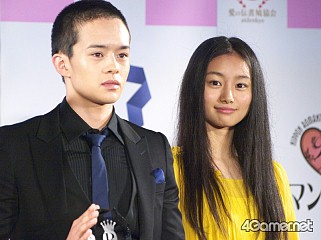 画像ギャラリー No.008のサムネイル画像 / 「ラブプラス」が第1回「JAPAN ROMANCE AWARD」ロマンスクリエイティブ部門(エンターテイメント)を受賞。僕らのロマンス神は内Pだ!