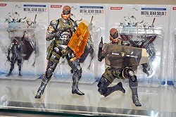 画像ギャラリー No.010のサムネイル画像 / 「東京ミッドタウン店をKONAMIの情報発信基地にしたい」コナミスタイルのアンテナショップが本日六本木にグランドオープン。「MGSPW」「ラブプラス」のショーケース展示や限定グッズの販売も
