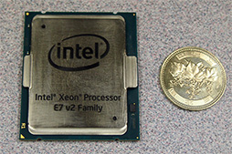画像ギャラリー No.002のサムネイル画像 / Intel,Ivy Bridge-EXこと「Xeon E7v2」ファミリーを発表。CPUコアは最大15基,メモリ容量は最大1.5TBに到達