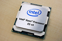画像ギャラリー No.002のサムネイル画像 / 最大CPUコア数はついに22基に。Intel,Broadwell世代のサーバー向けCPU「Xeon E5 v4」ファミリーを発表