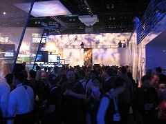画像ギャラリー No.008のサムネイル画像 / ［E3 2010］いつになくヘビーなタイトルを揃えてE3にやってきた，Electronic Artsのブースレポート